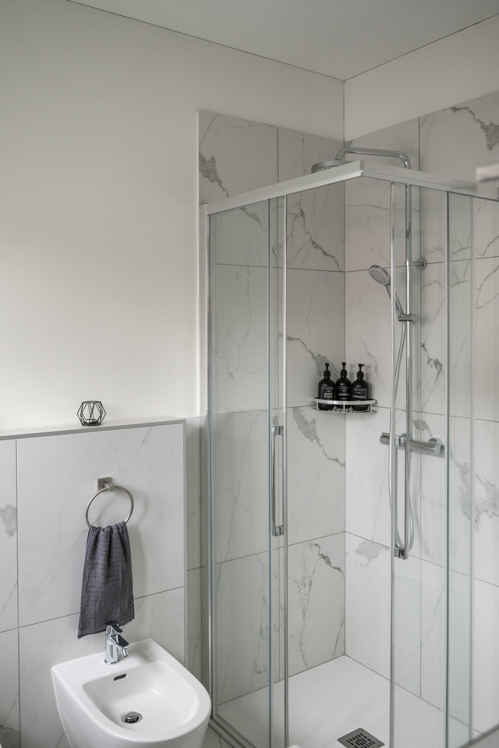 2 ½ rooms furnished flat, foto 7 di 10