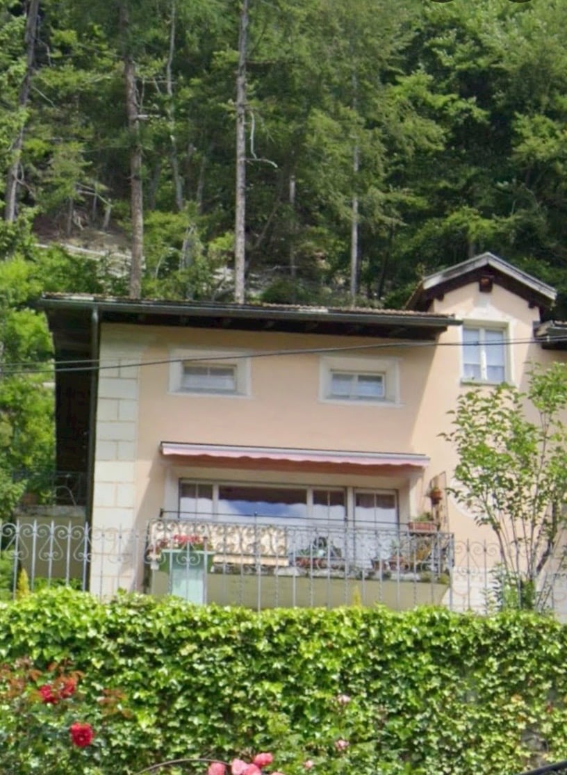 Camera in un appartamento condiviso