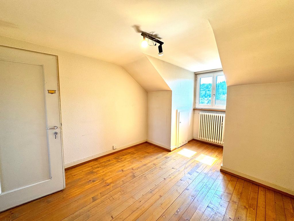 1 room attic flat