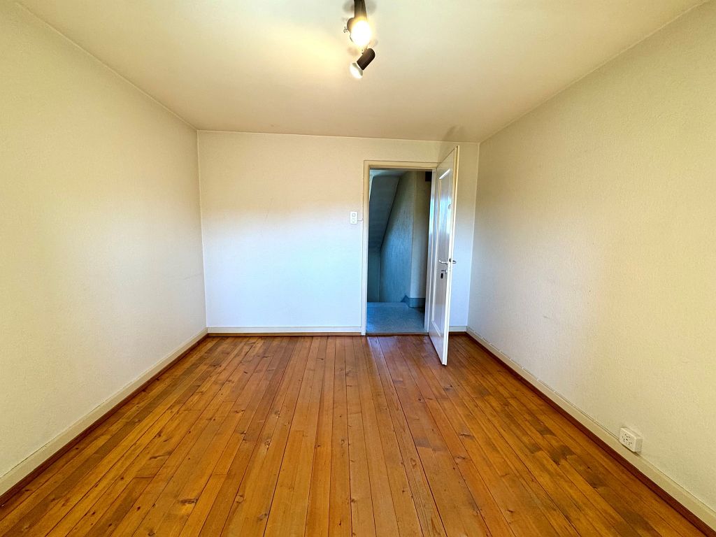 1 room attic flat