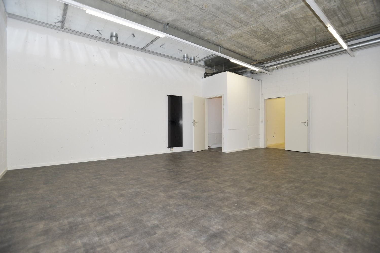 154m² commerciale