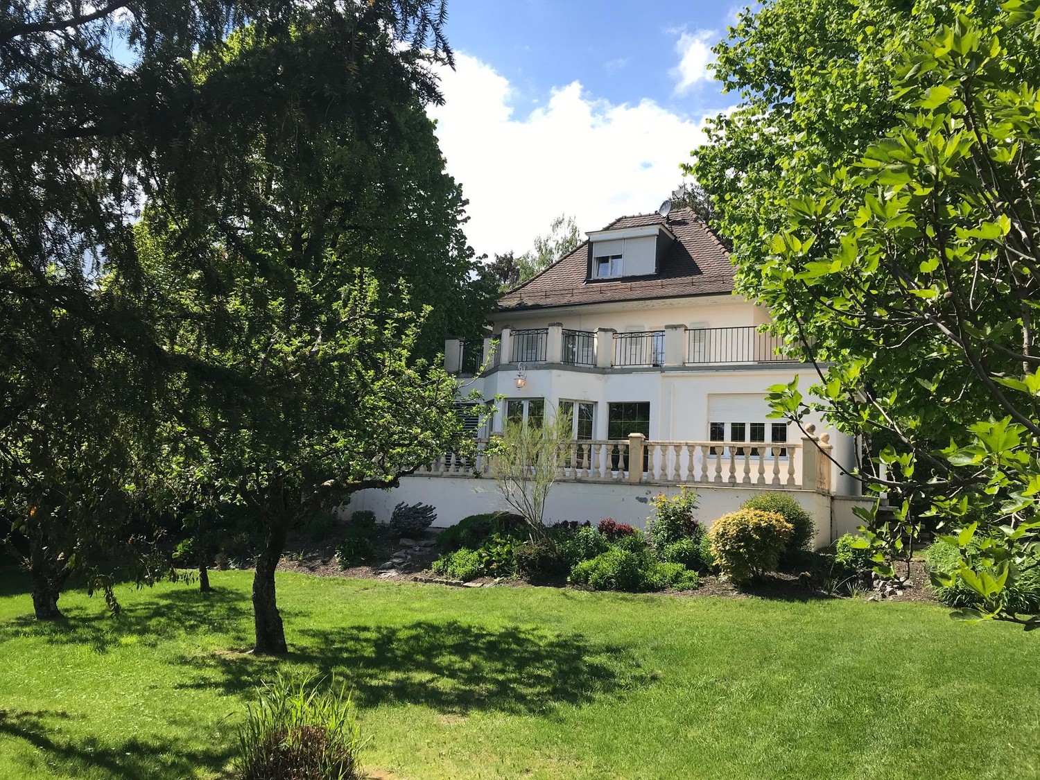 Casa singola con 9 stanze