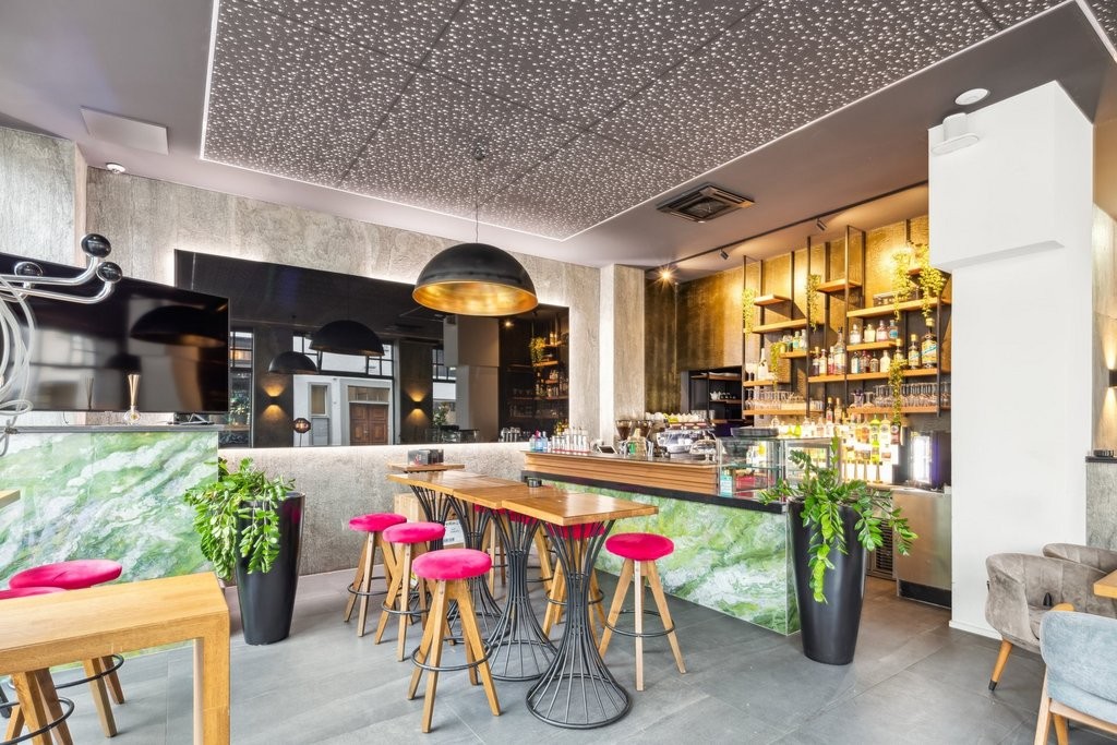 Magasin de 75m²