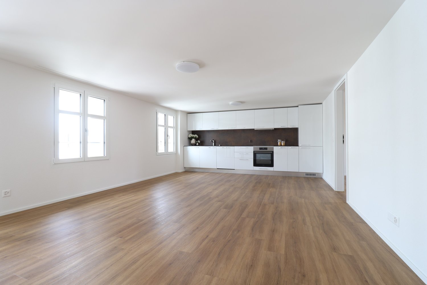 Appartamento di 2 ½ locali, foto 1 di 8