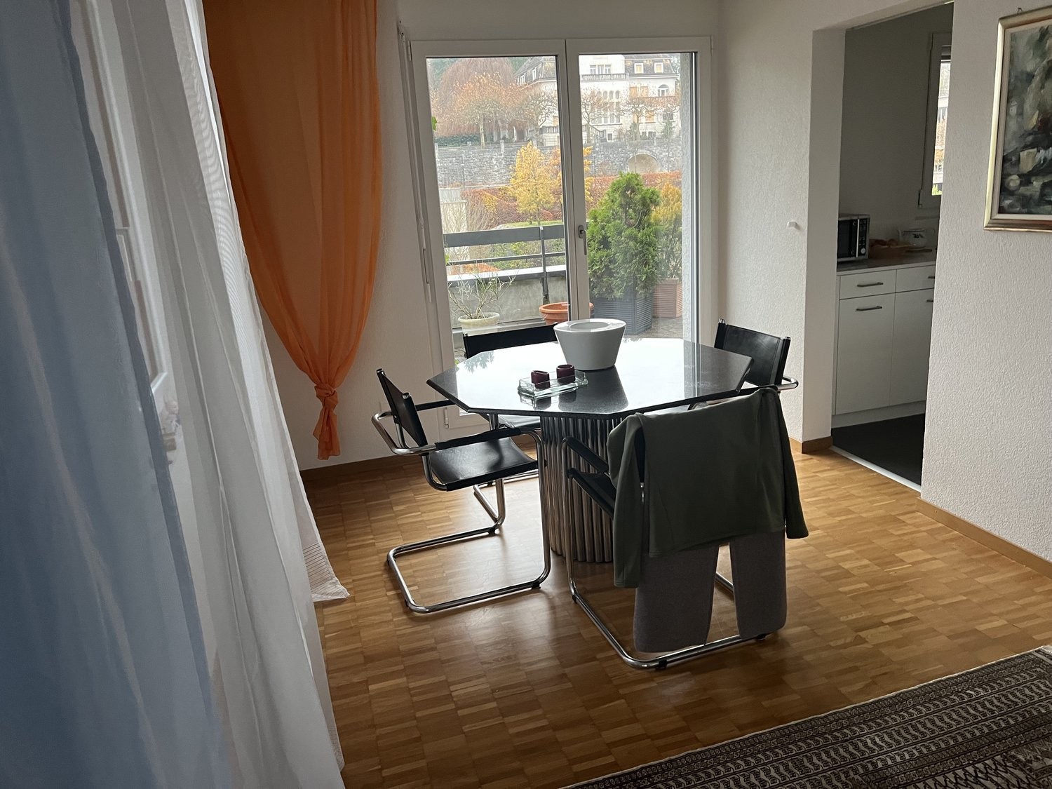2 ½ rooms furnished flat