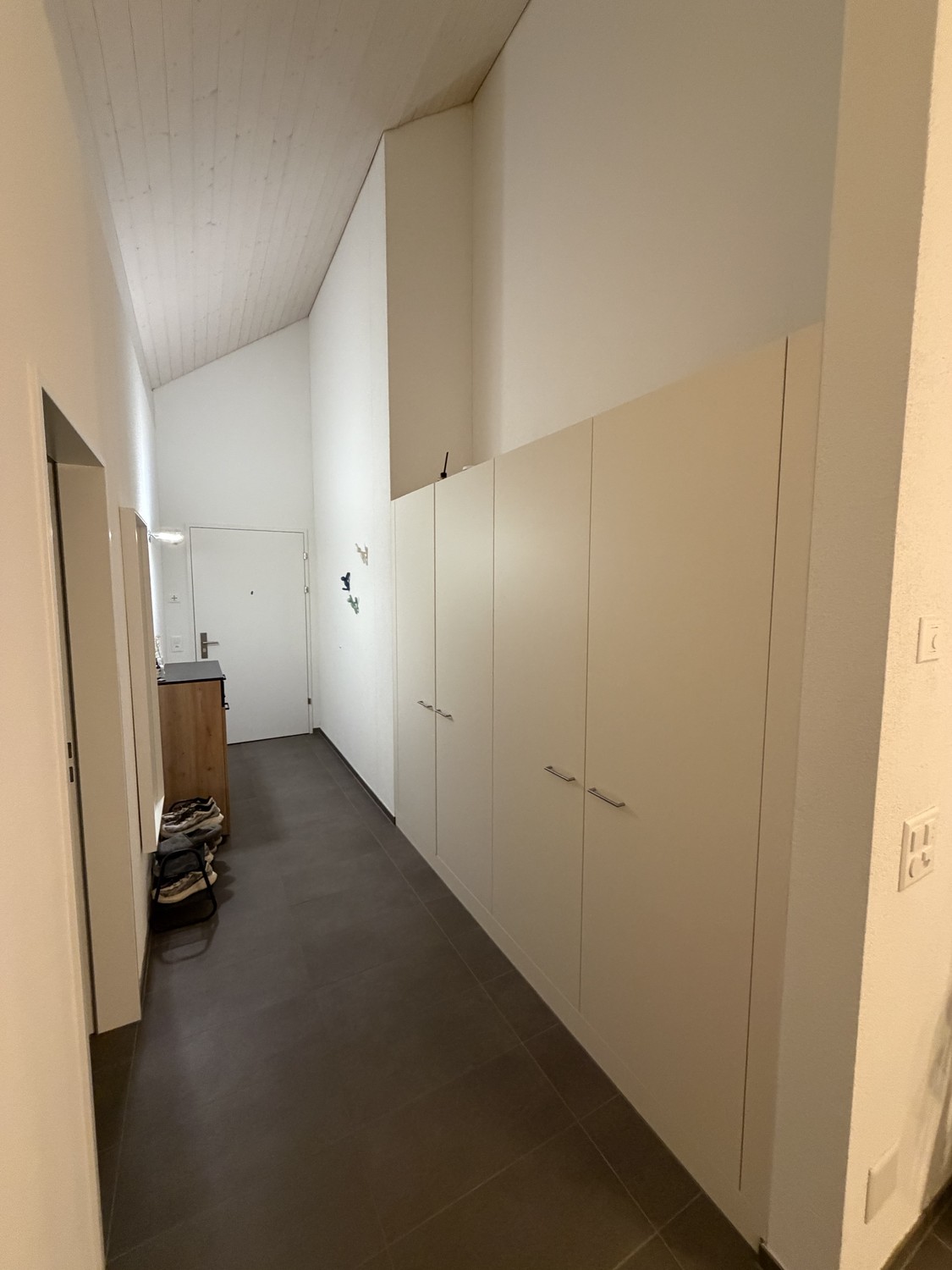 Appartamento di 2 ½ locali, foto 2 di 8