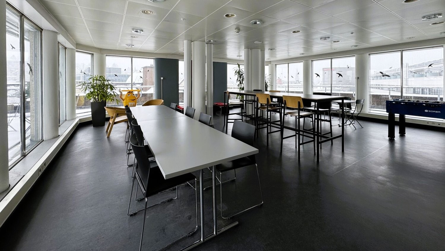 385m² commerciale