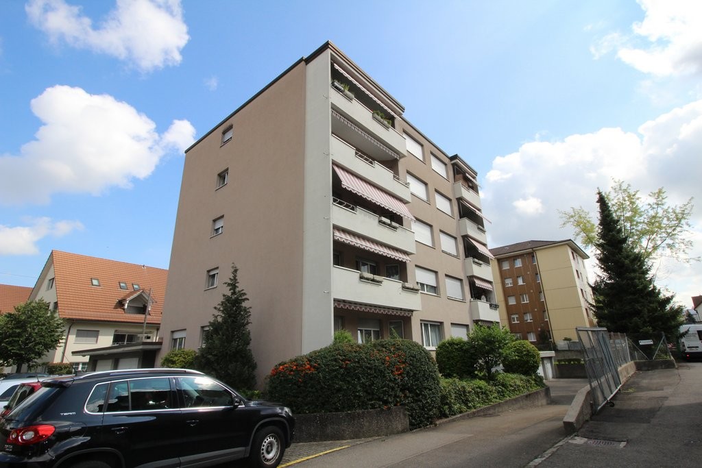 Appartamento di 3 locali, foto 1 di 7