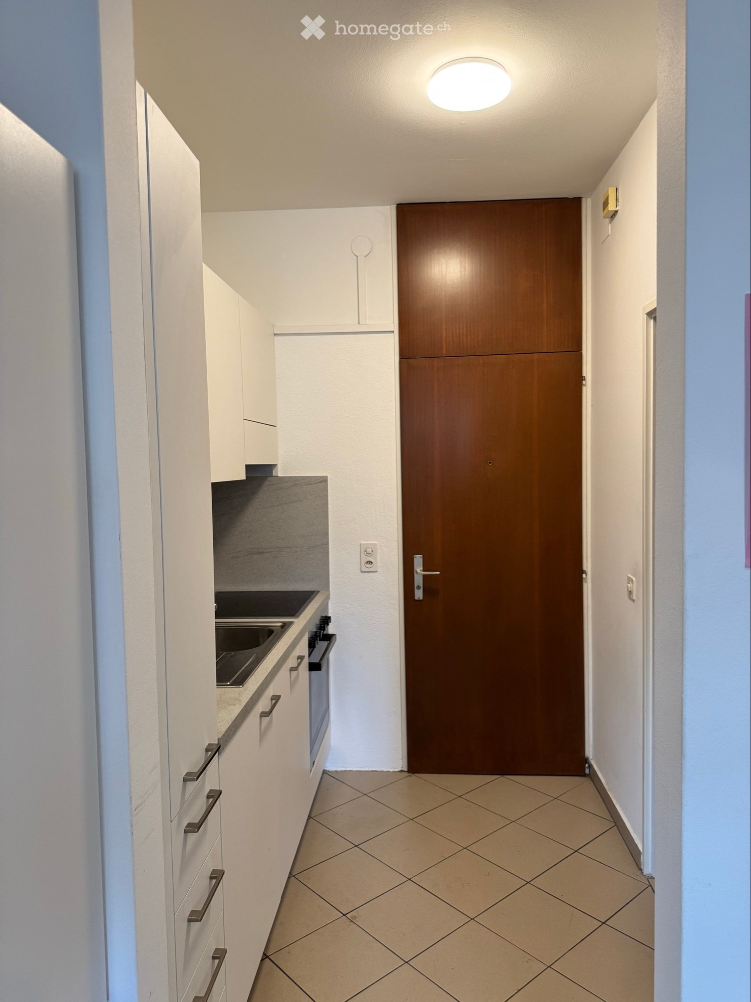 2 room apartment, foto 1 di 5