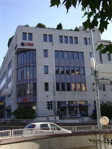 Posto auto sotterraneo di 12m², foto 1 di 2