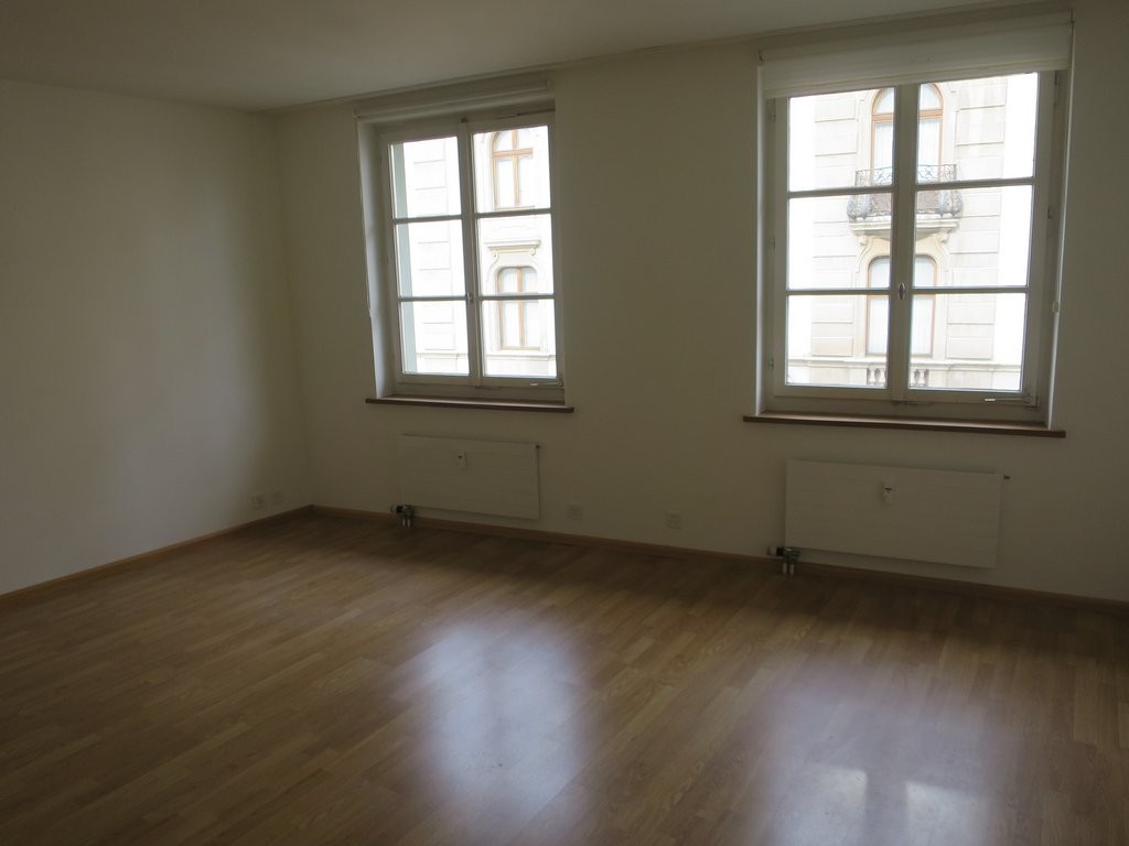 7 rooms apartment, foto 6 di 10