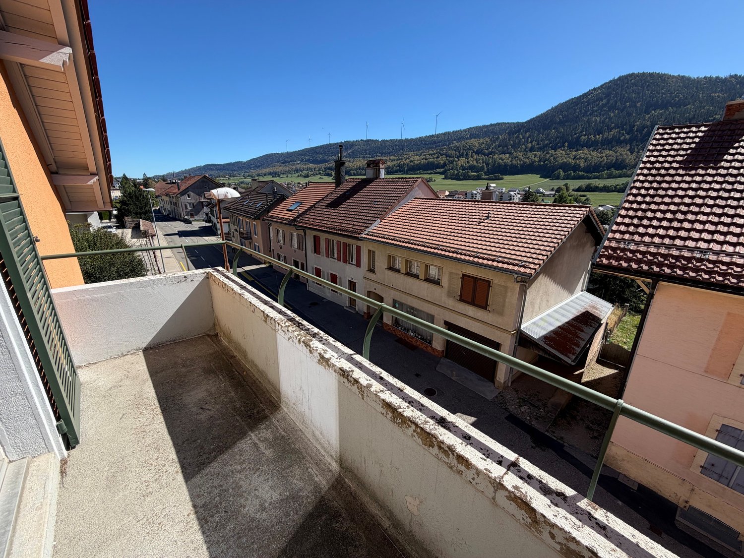 3 rooms roof flat