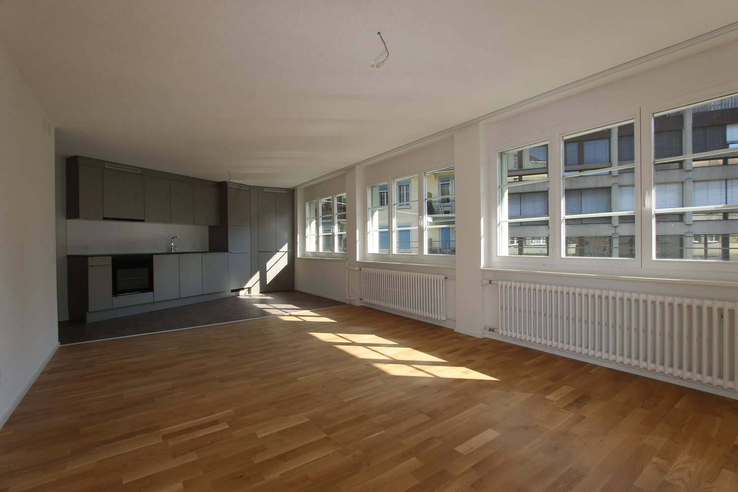 Appartamento di 2 ½ locali, foto 1 di 10