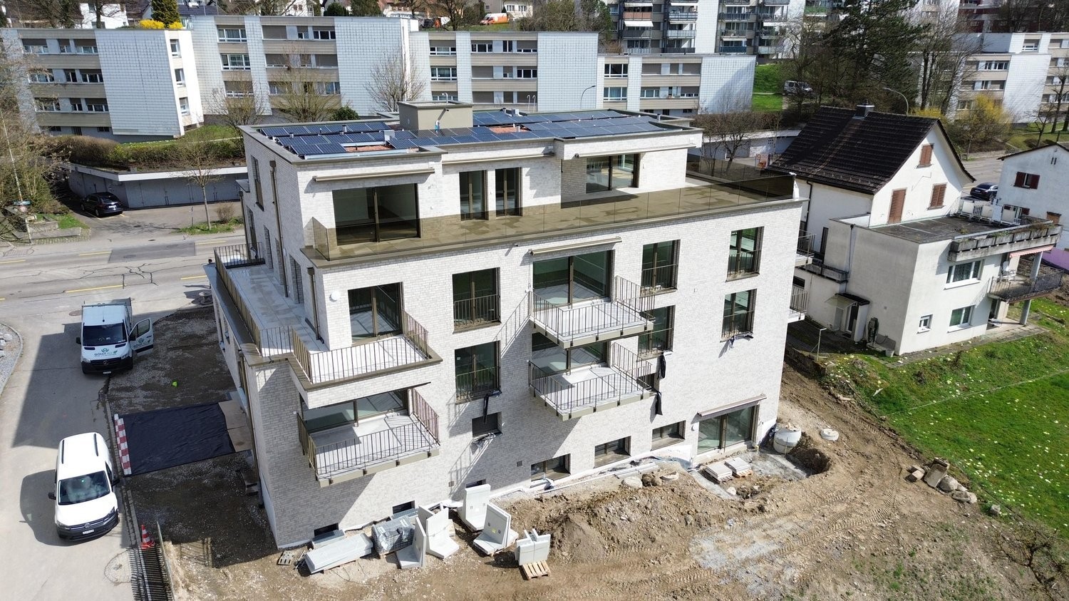 149m² commercial
