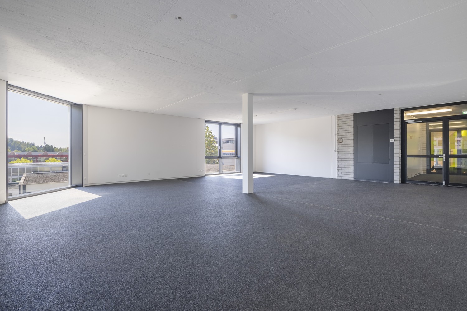 121m² ufficio, foto 5 di 9