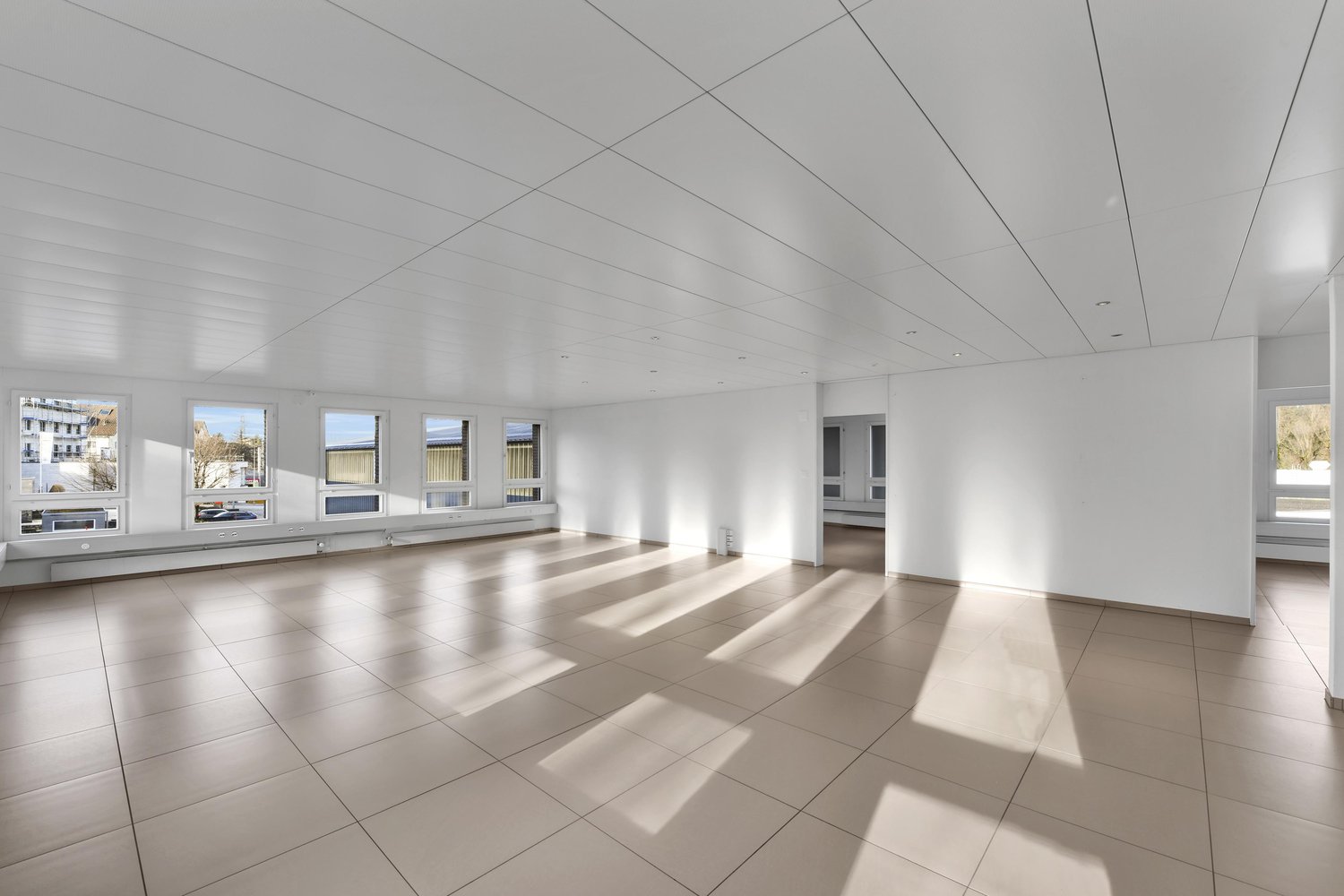 143m² ufficio