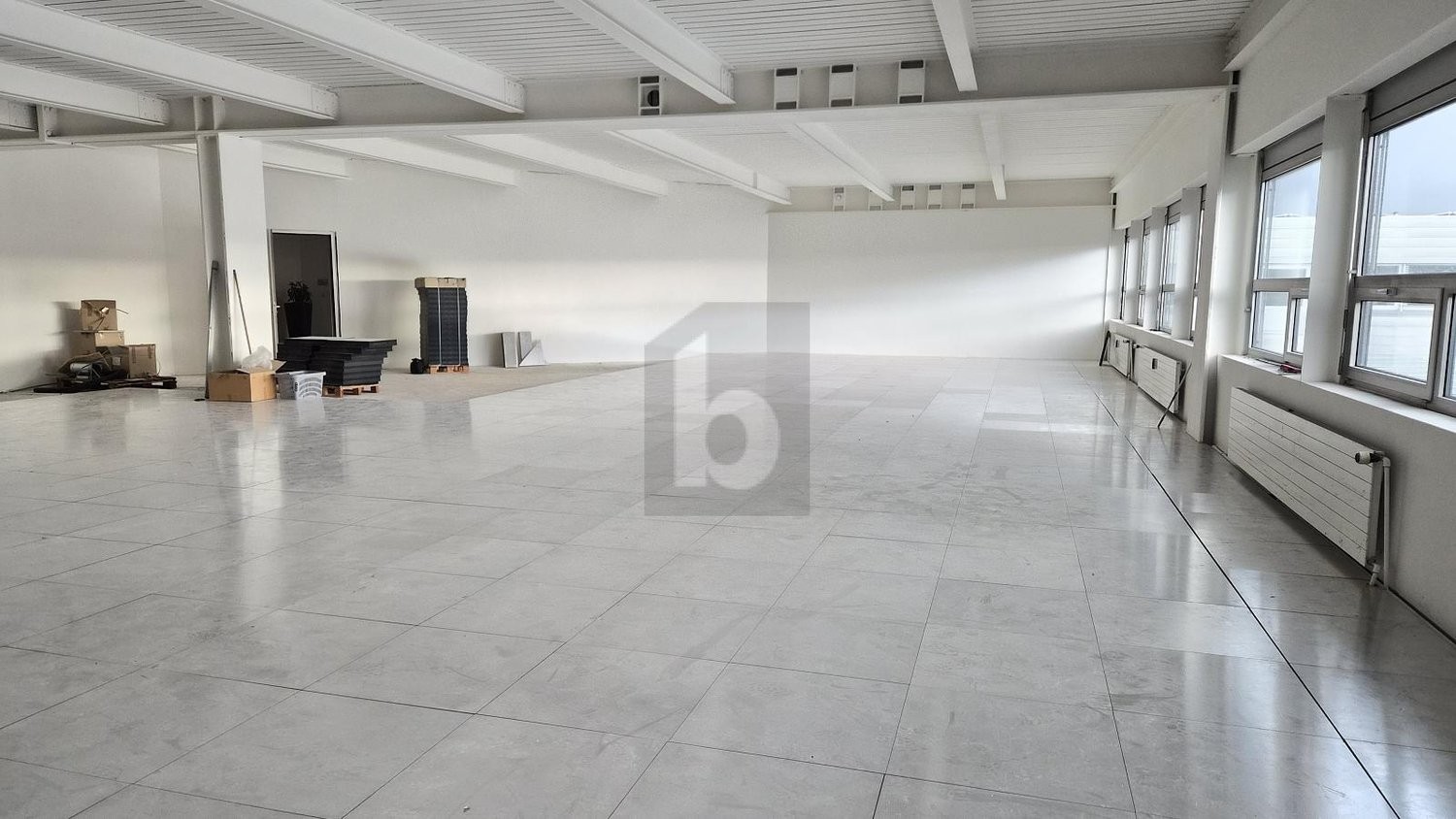 246m² ufficio