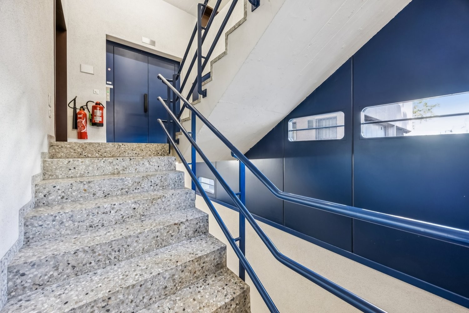 190m² commerciale