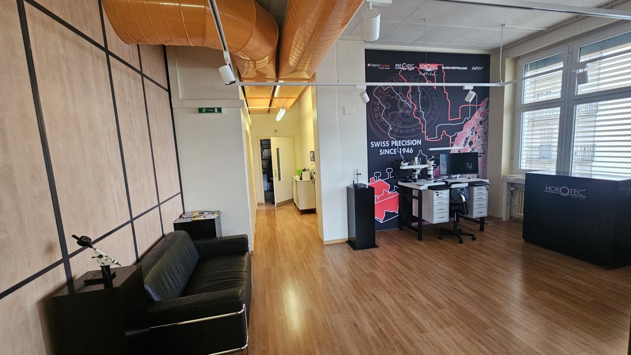 213m² deposito