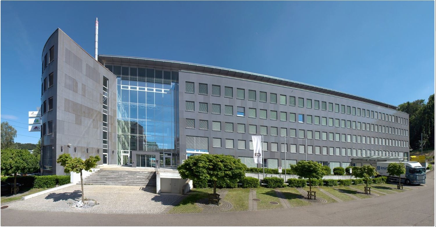 1129m² commercial