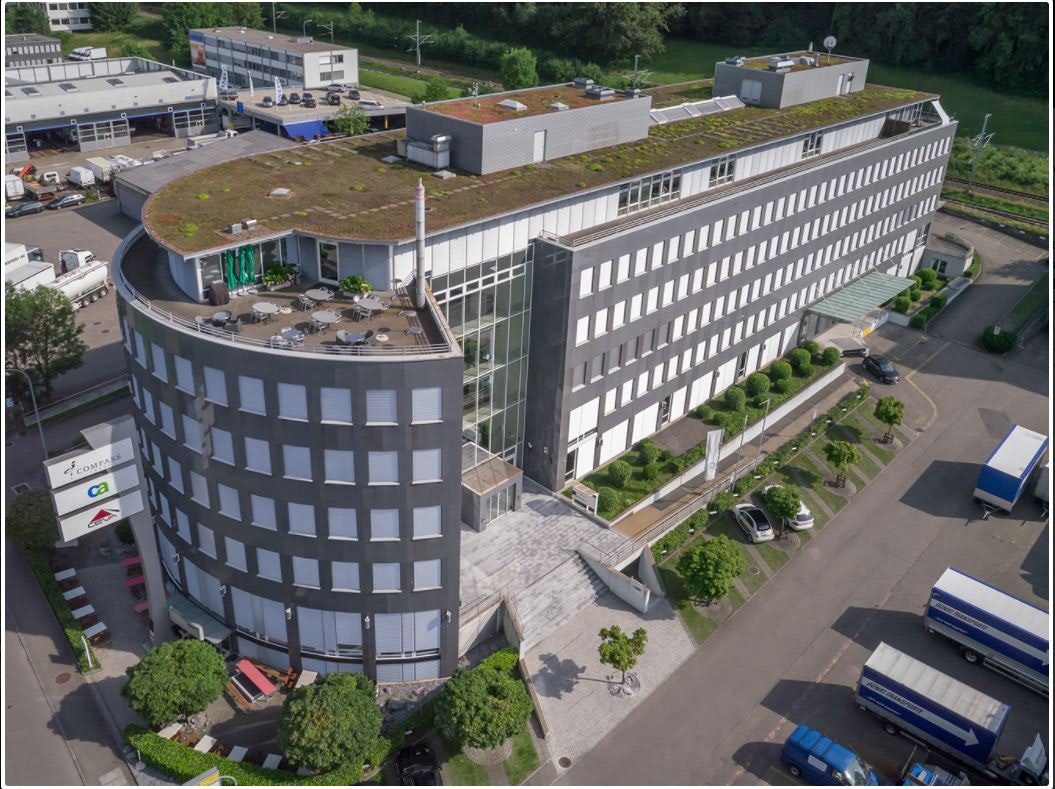 1129m² commercial