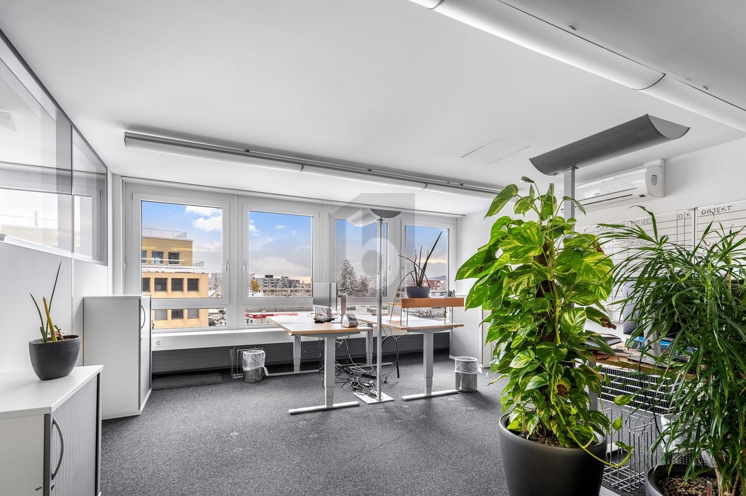 ufficio di 300m²