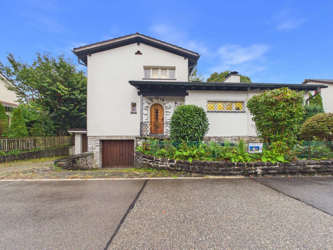 Casa unifamiliare di 5 ½ locali, foto 2 di 10