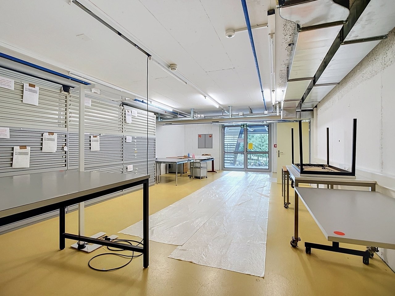 900m² commerciale