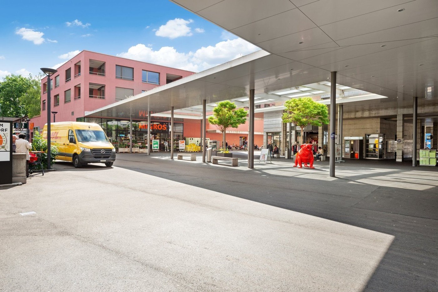 110m² magasin