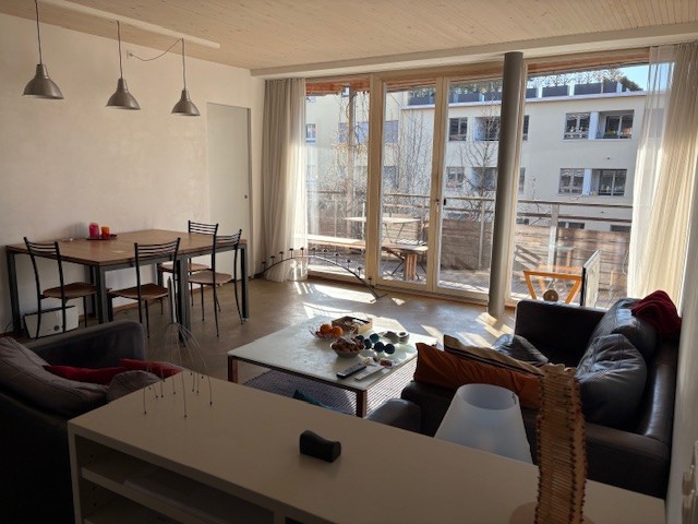 Chambre dans un appartement partagé