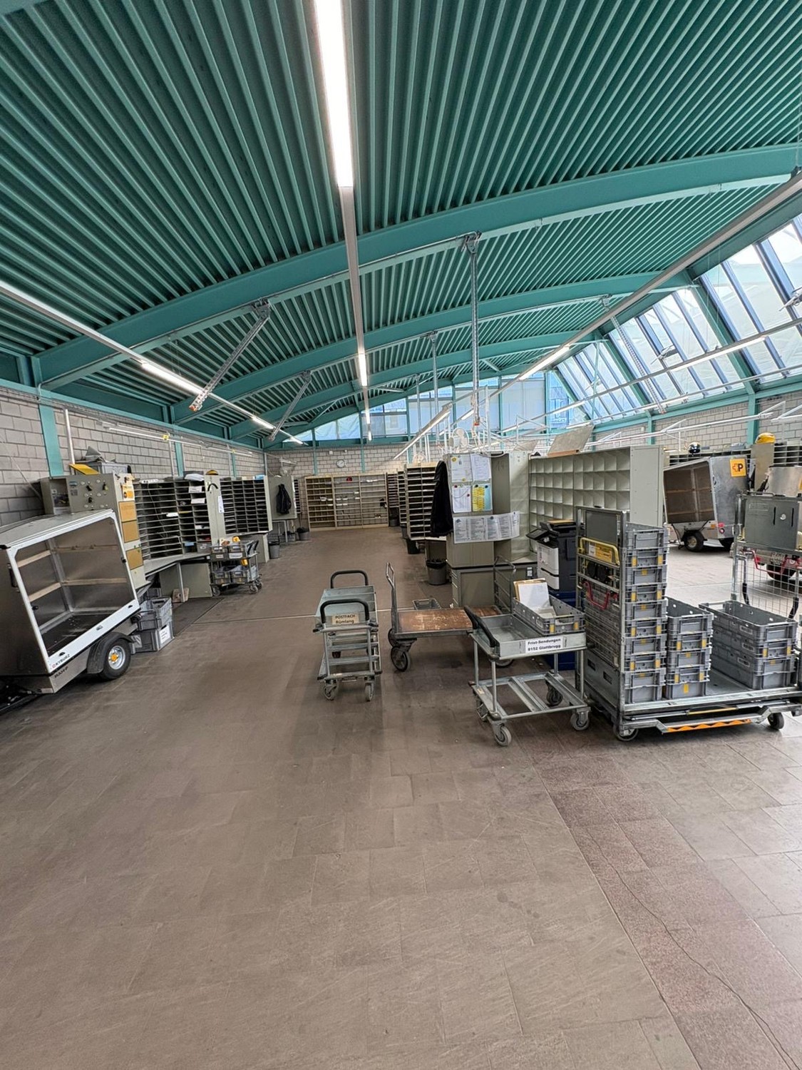 784m² commercial