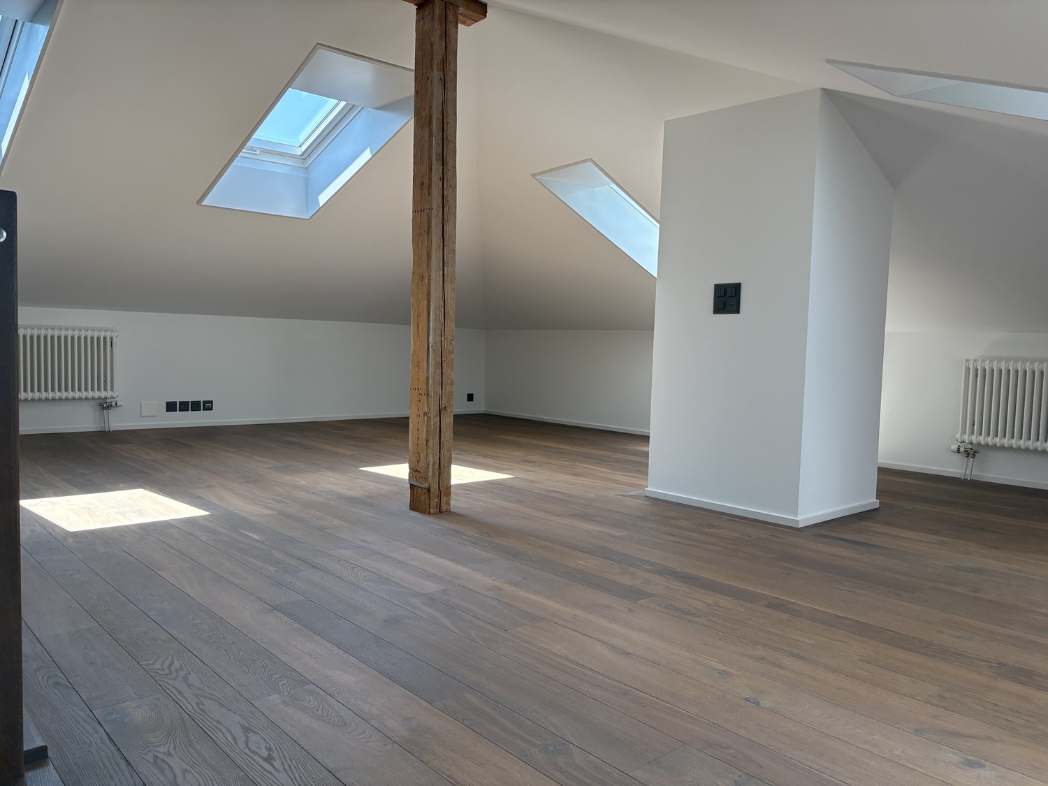 Appartamento di 2 ½ locali, foto 2 di 8