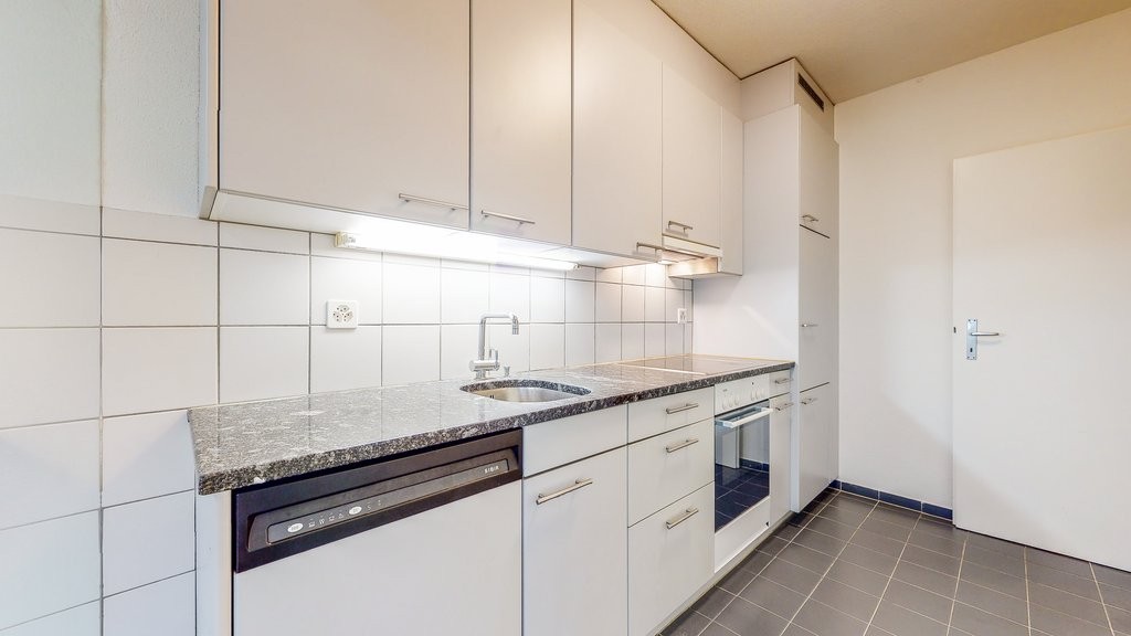 Appartamento di 3 ¾ locali, foto 2 di 7