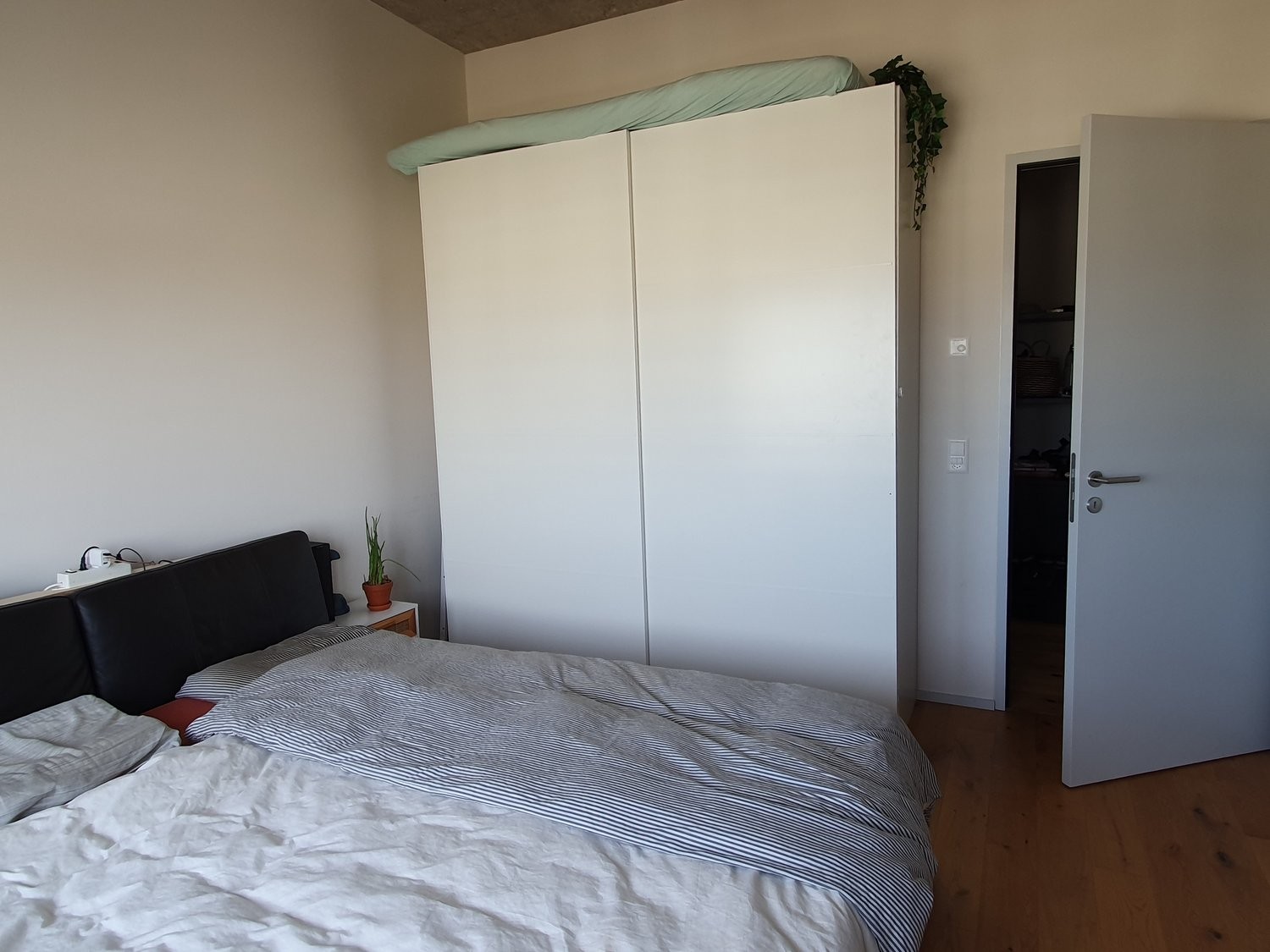 appartamento arredato di 4 locali, foto 4 di 10