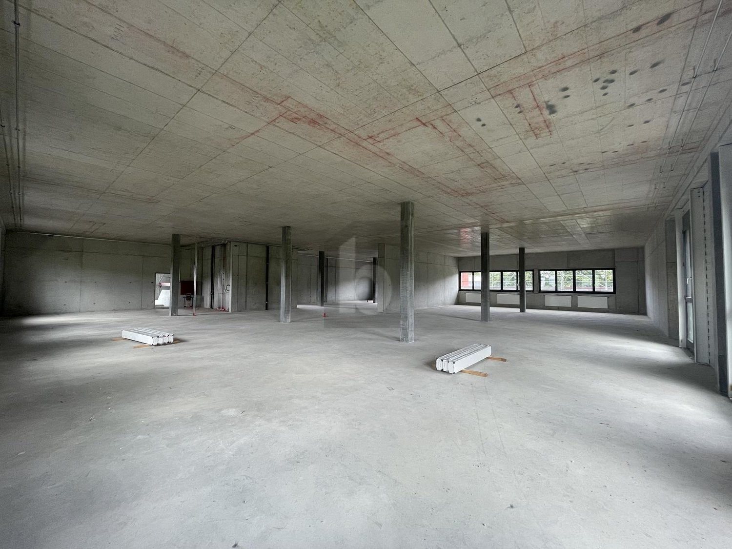 Oggetto industriale di 100m²