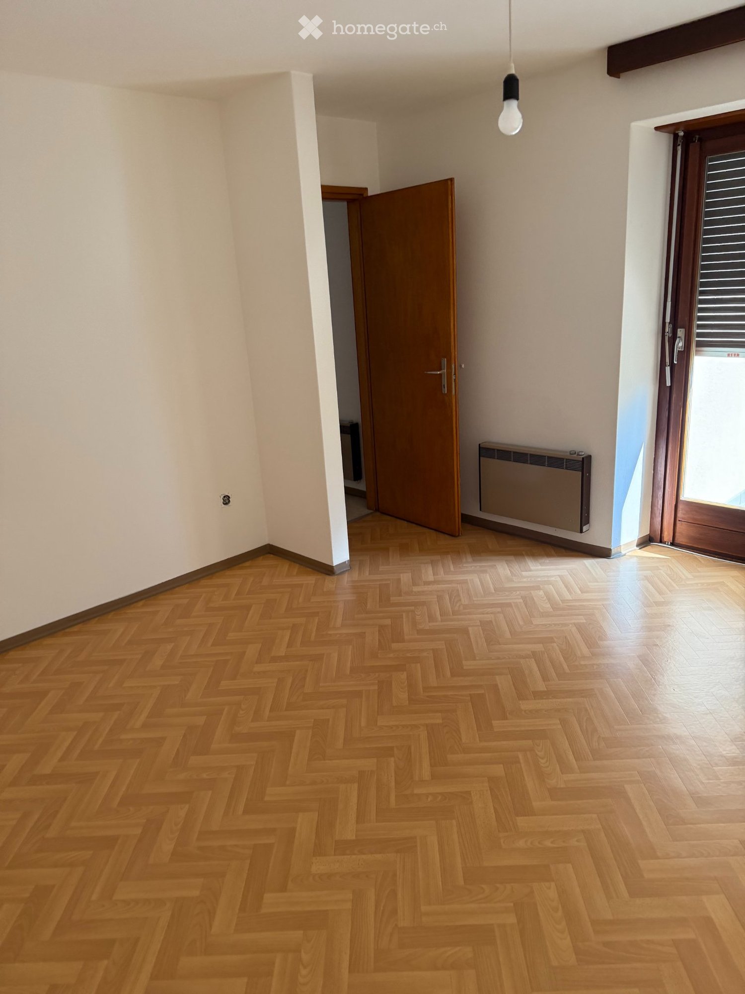 5 rooms apartment, foto 3 di 4