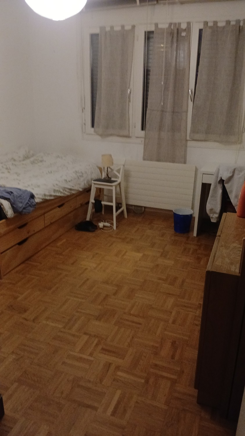 Stanza in un appartamento condiviso