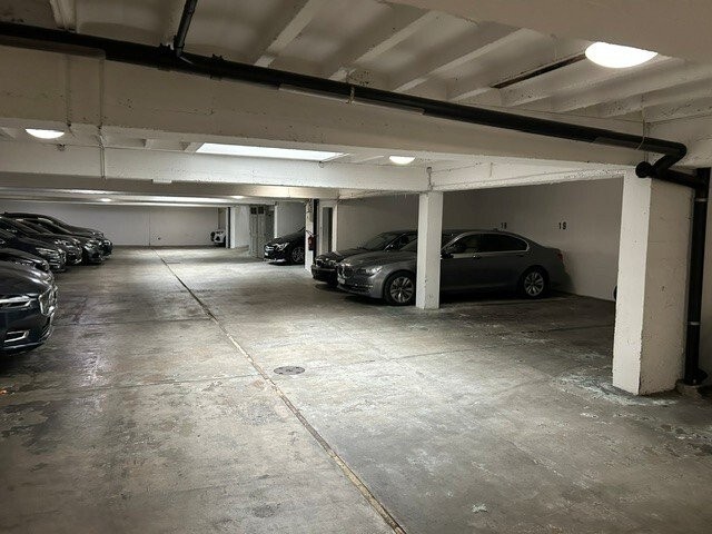 Posto interrato, foto 2 di 3