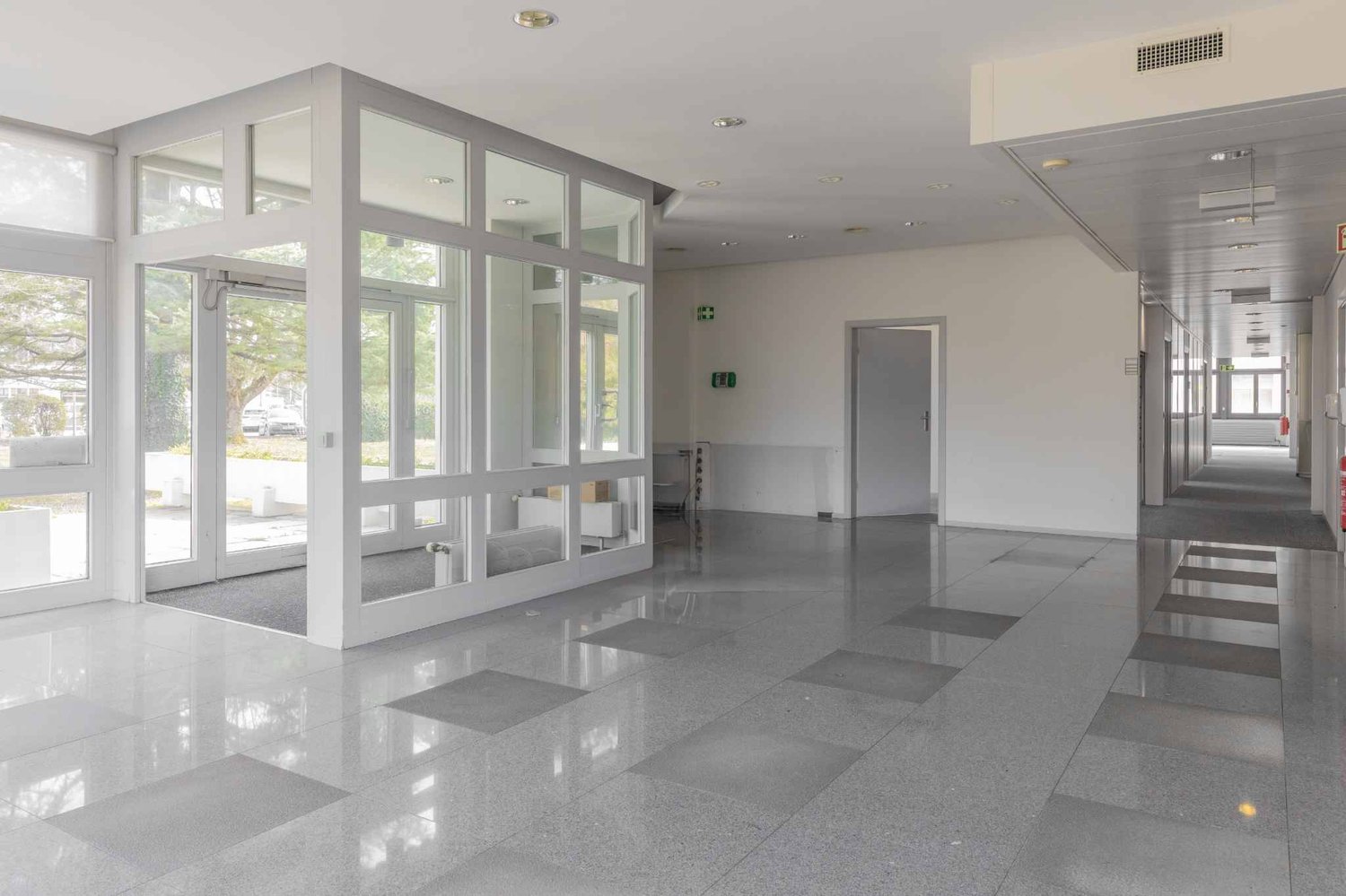 2884m² commerciale