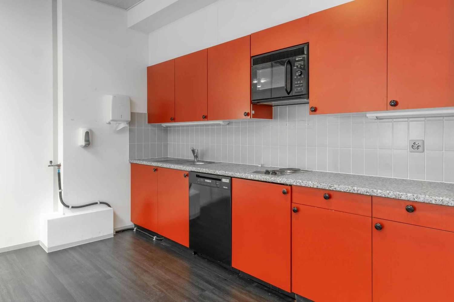2884m² commerciale
