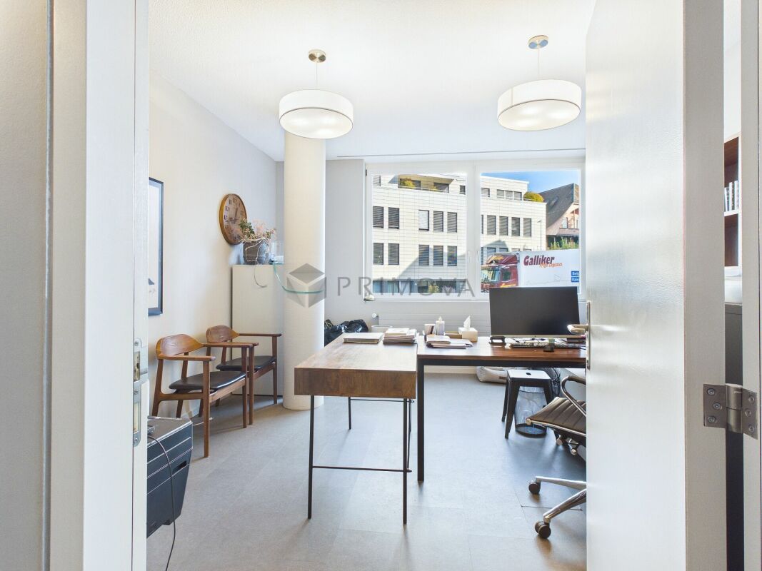 153m² commerciale