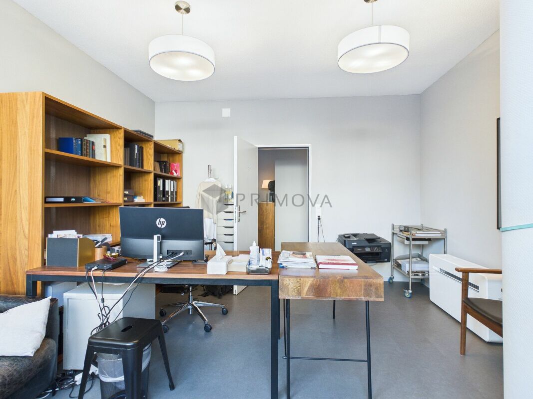 153m² commerciale