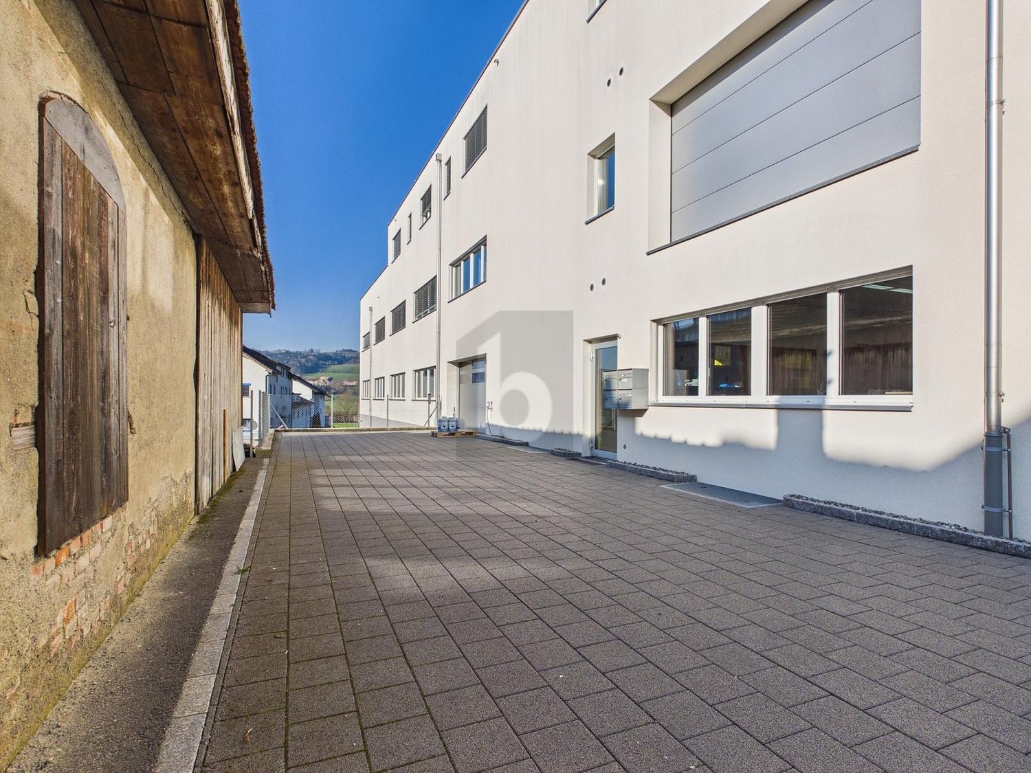 Atelier di 400m²
