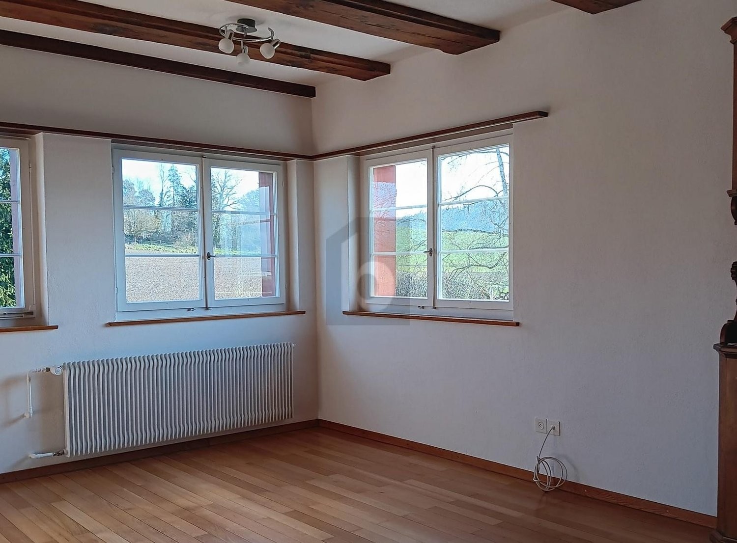 Casa colonica con 4 ½ locali