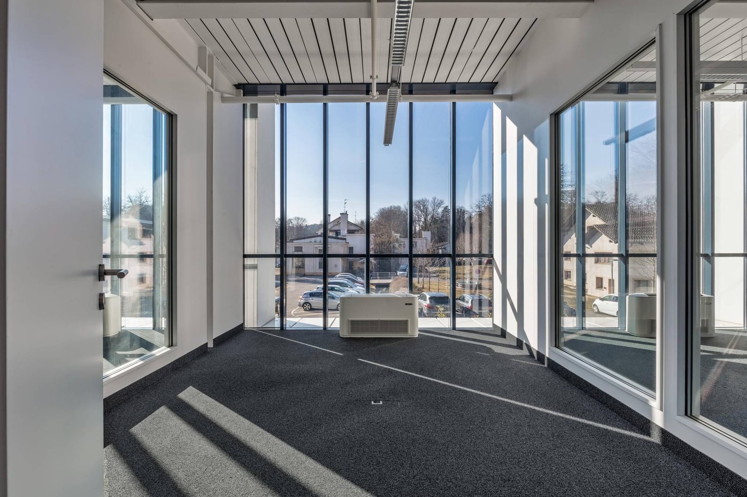 6100m² ufficio