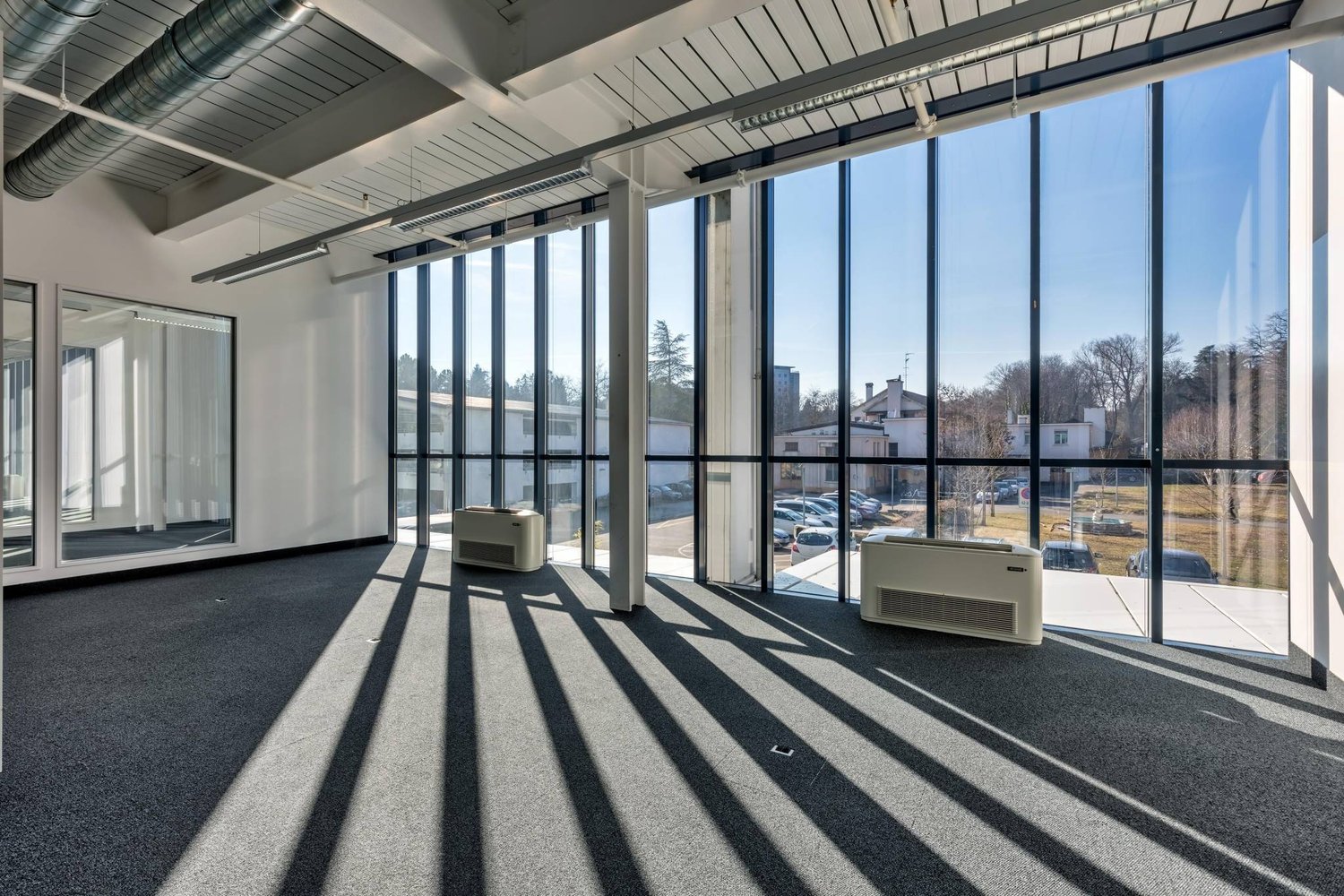 6100m² ufficio
