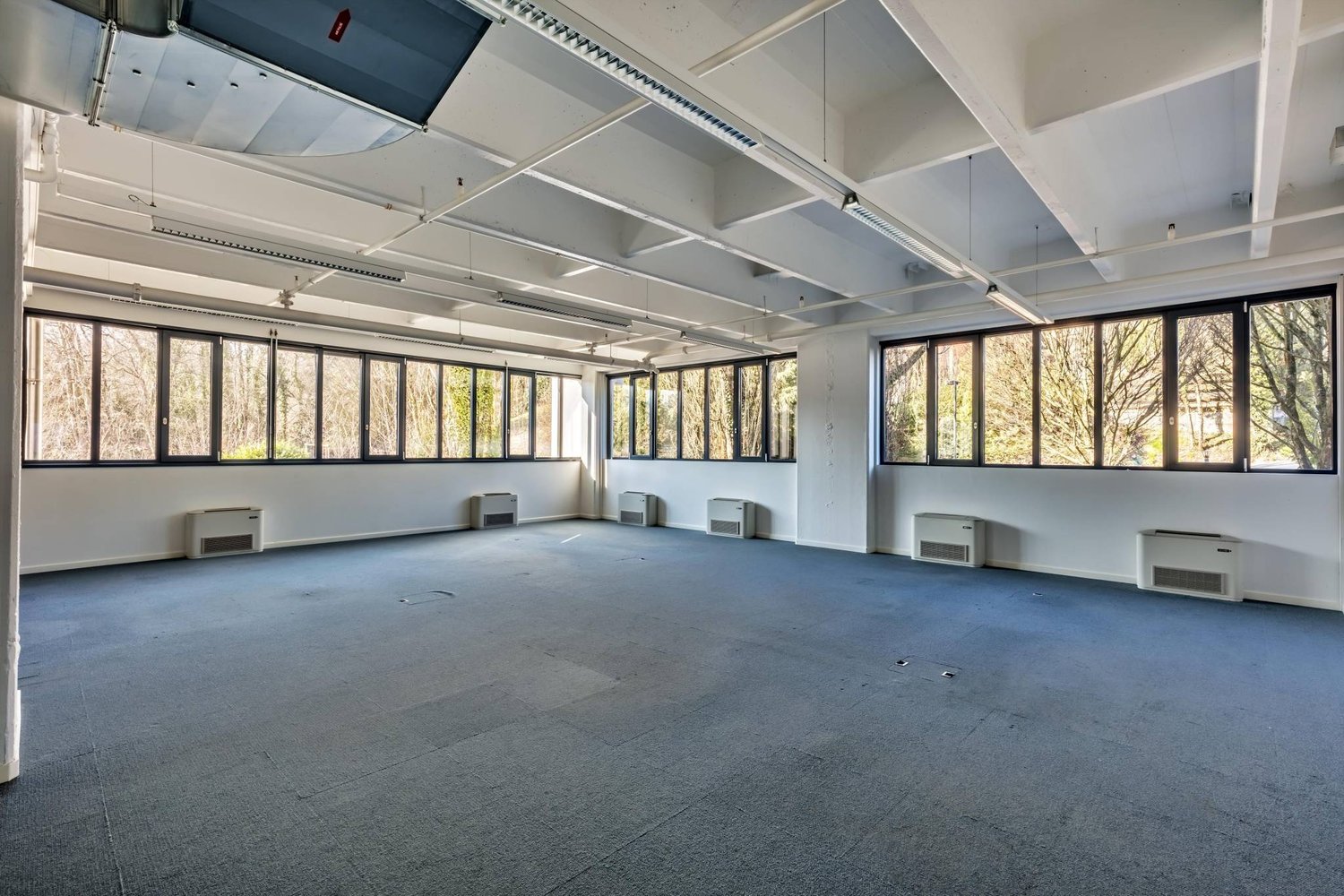6100m² ufficio