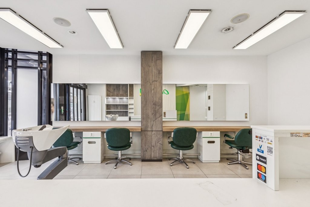 84m² commerciale