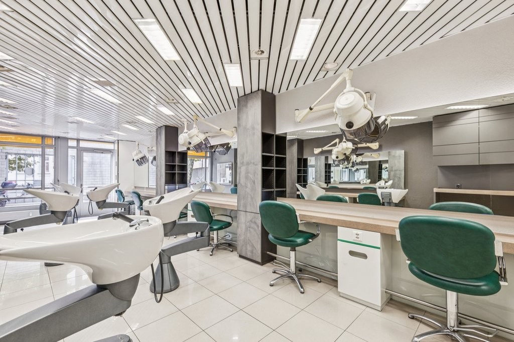 84m² commerciale