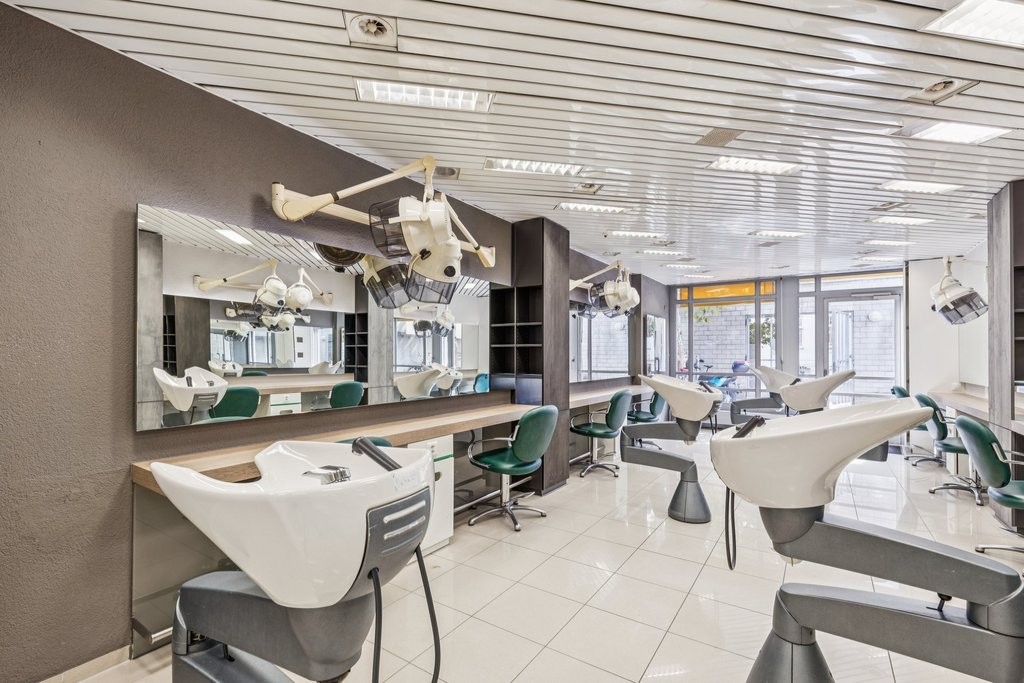 84m² commerciale